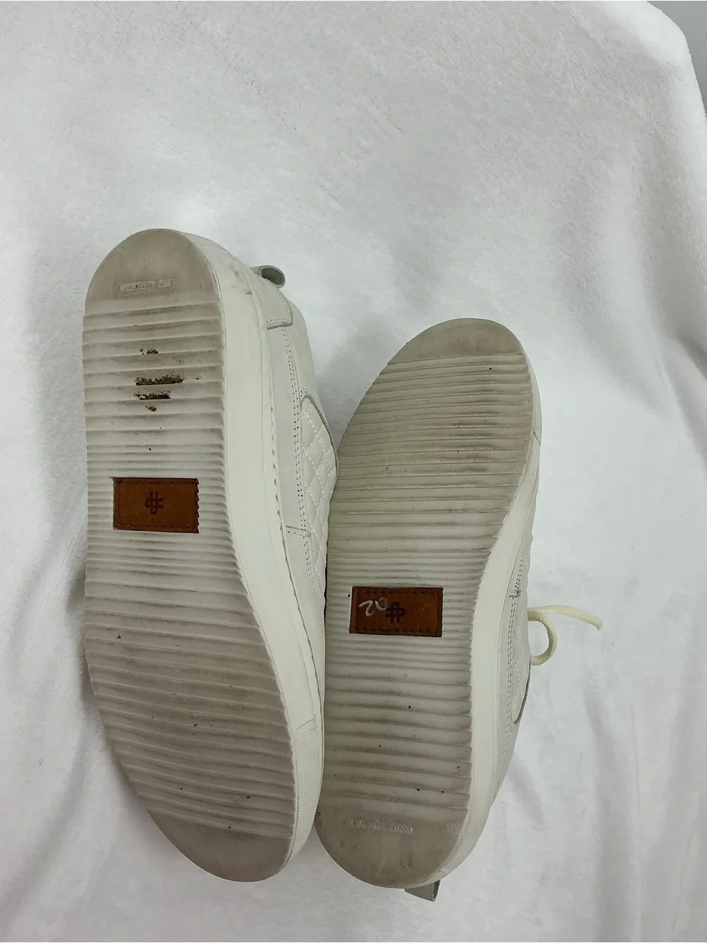 Quilt-Panel Men's Lace-Up Sneakers in Cream B08